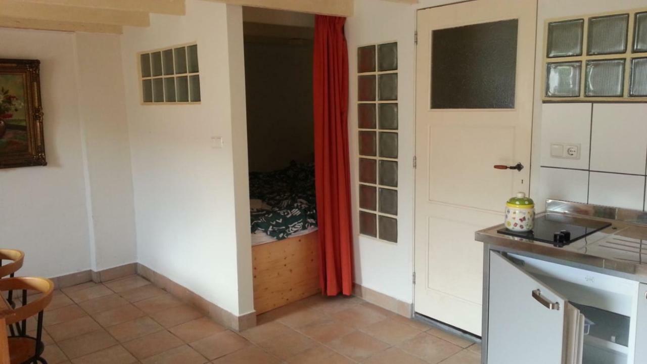 Studio-Appartement In Paardenstal Colijnsplaat Eksteriør billede
